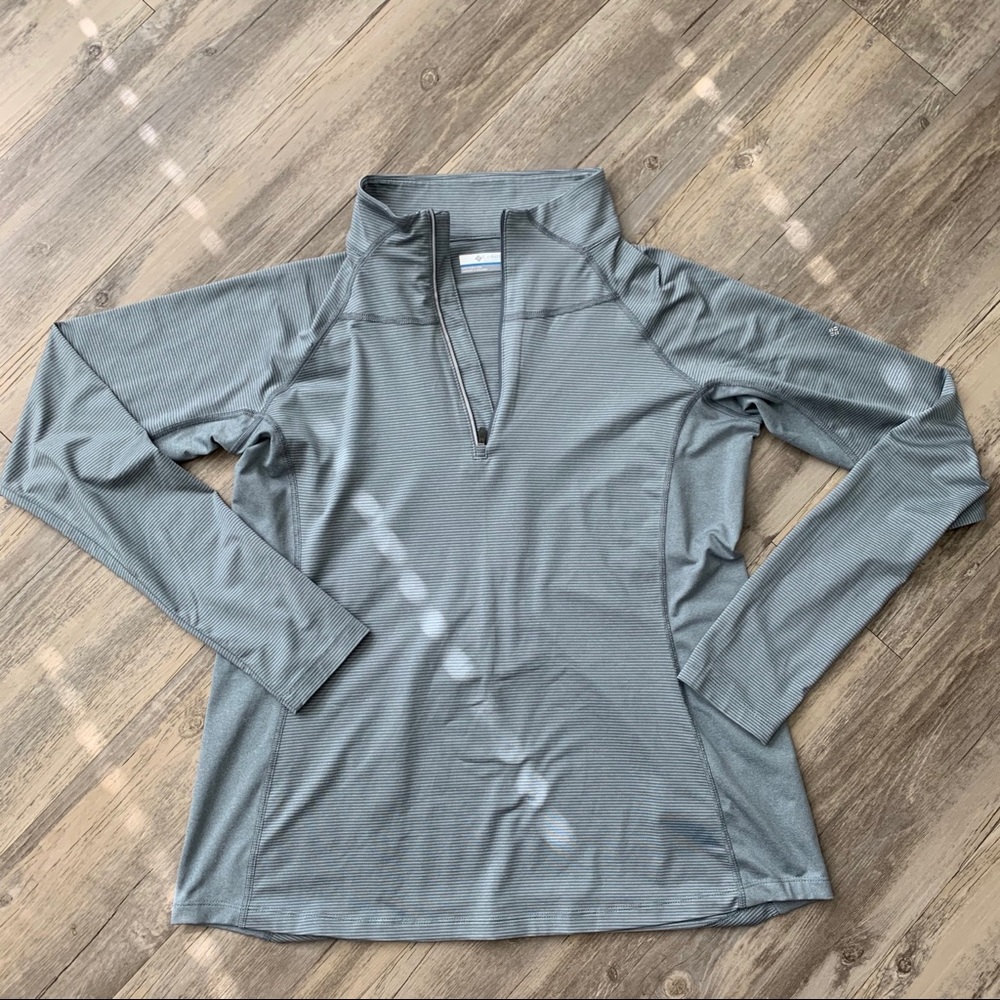 EUC Columbia Athletic Pullover
